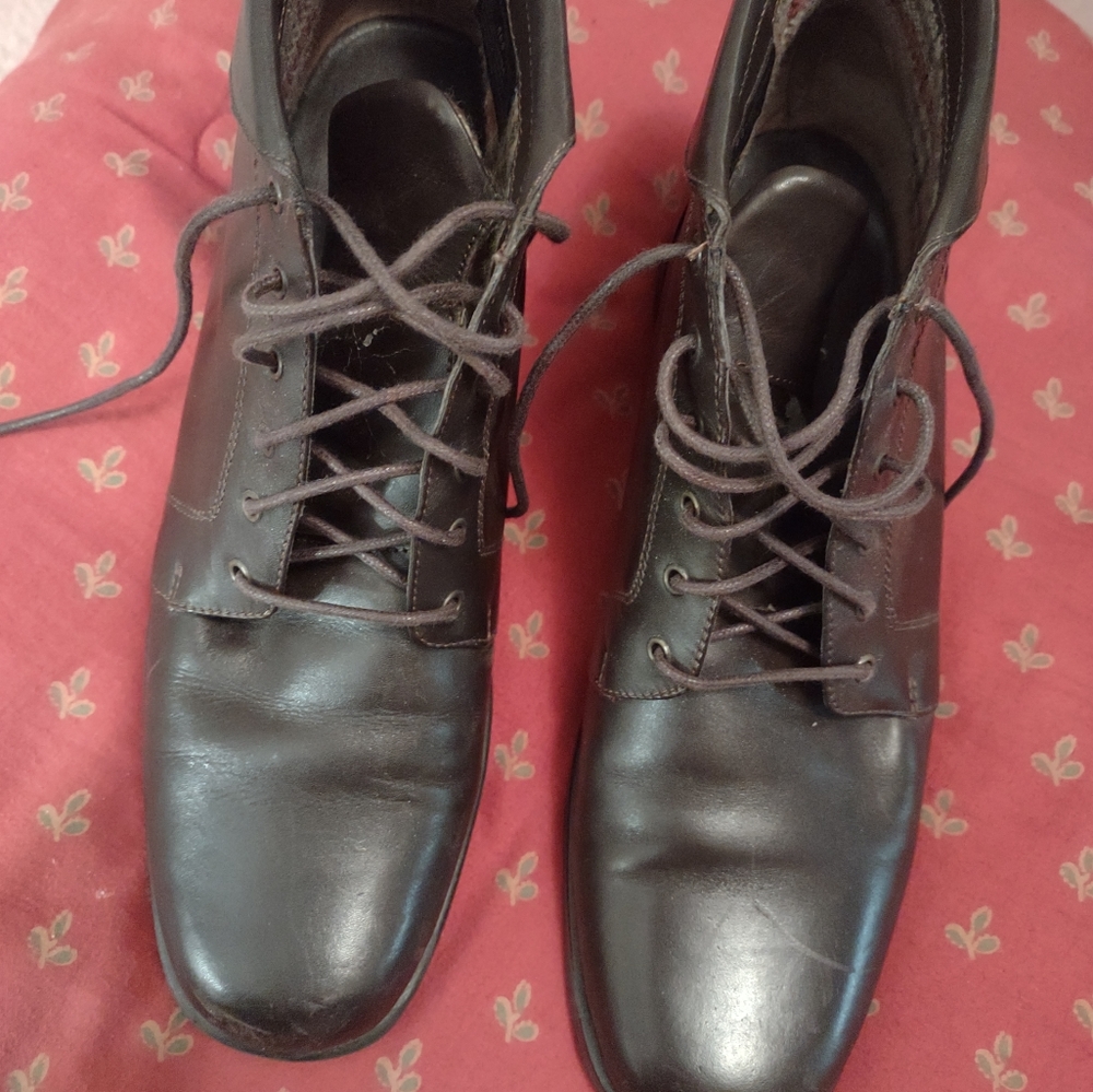 Brown Leather Ankle Boots size 9.5